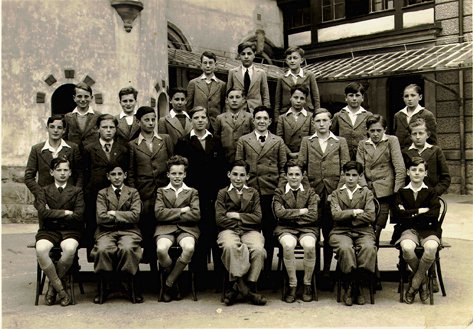  PHOTO Student Group PHOTO at  La Villa Saint-Jean  circa 1935